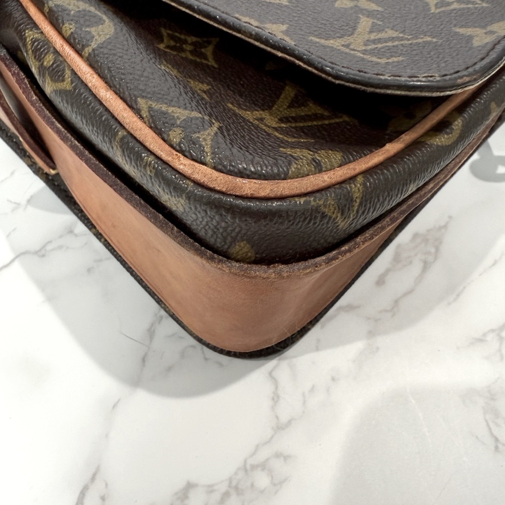 Louis Vuitton Cartouchière MM Crossbody Bag – Vintage Monogram 1982 + COA - Picture 14 of 16